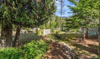 123 E Mountain View Rd, Clark Fork, ID 83811