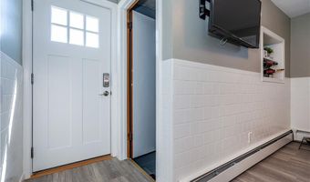 111 Belgium St, Cranston, RI 02920