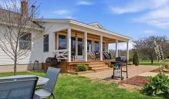 557 S Barnstead Rd, Barnstead, NH 03225