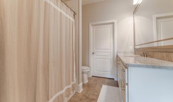 7707 Bluebonnet Blvd #314, Baton Rouge, LA 70810