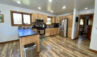 9943 Lind Rd, Angora, MN 55703