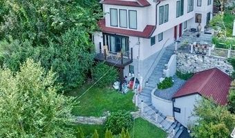 96 River Rd, Cos Cob, CT 06807