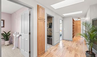 288 Maywood Way, Ashland, OR 97520