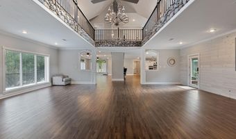 100 Plantation Ln, Batesville, AR 72501