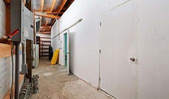 16840 Hawthorne Ave, Anderson, CA 96007