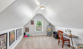 2032 Eaton Rd, Charlotte, NC 28205