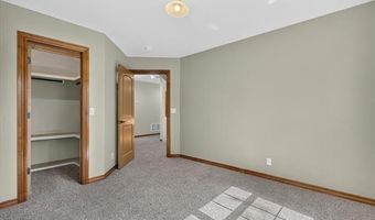 1908 Barnett Ct, Bartlesville, OK 74006