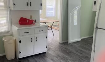 48 Burr St, Barnegat, NJ 08005