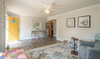 374 Woodlawn Reserve Rd, Akron, OH 44305