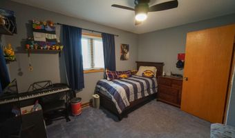 707 9th Ave, Ackley, IA 50601