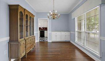 207 Meadowview Ln, Brandon, MS 39047