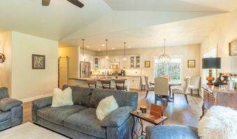 13831 Great Bear Loop, Bigfork, MT 59911