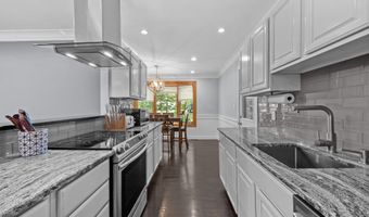 622 WAYWARD Dr, Annapolis, MD 21401