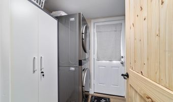 24628 FOX Rd, Astor, FL 32102