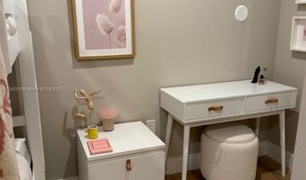10185 NE Collins Ave 1220, Bal Harbour, FL 33154