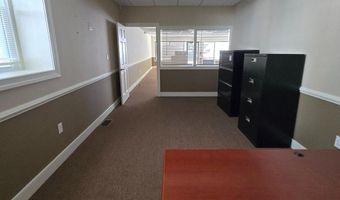 367 E BUTLER Ave 1 Comm, Ambler, PA 19002