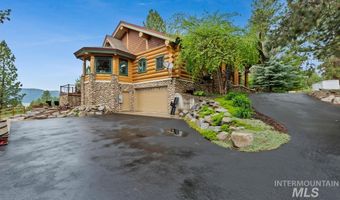 1533 Pine Lakes Ranch Dr, Cascade, ID 83611