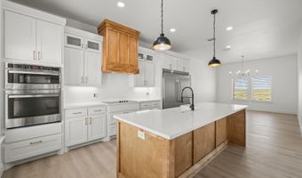 706 E F M 597, Abernathy, TX 79311