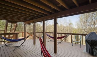 197 St. Andrews Dr, Barboursville, WV 25504