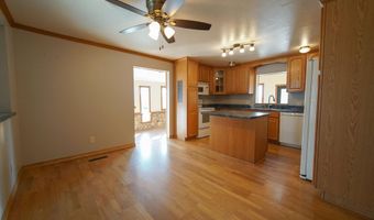 13498 Westbrook St, Ackley, IA 50601