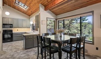 17454 BLUFF Dr, Brookings, OR 97415