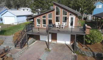 126 N OCEAN Ave, Rockaway Beach, OR 97136
