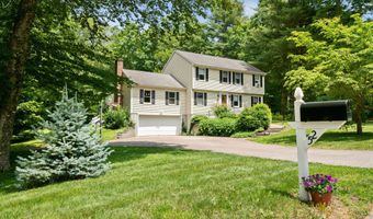 52 Thornridge Dr, Colchester, CT 06415