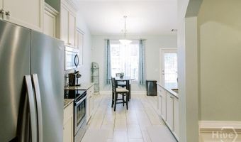117 Laguna Way, Savannah, GA 31405