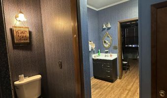 211 S 5th Ave, Amory, MS 38821