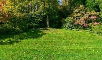 8200 BEECH TREE Rd, Bethesda, MD 20817