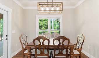 116 Bowery Ln, Albertville, AL 35950