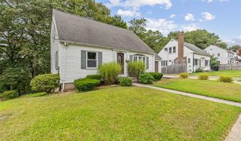 111 White Pkwy, North Smithfield, RI 02896