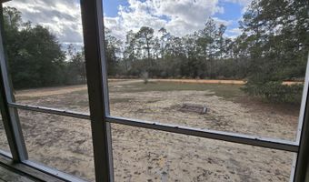 632 Carver Cir, Alford, FL 32420