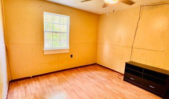 171 151 Anna Ruth Rd, Big Sandy, TN 38221