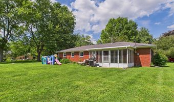 805 Saddle Ct, Anderson, IN 46013