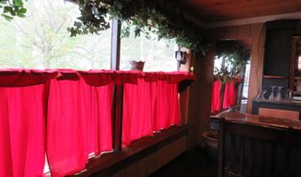 67 Bridge St, Amsterdam, NY 12010
