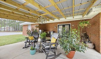 1582 Greenwood Rd, Baker, FL 32531