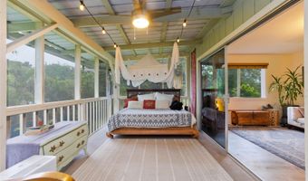 15-1565 Beach Rd, Keaau, HI 96749