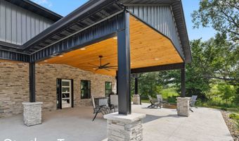 32100 Post Hill Rd, Adel, IA 50003