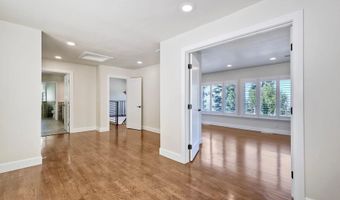 9945 Alto Dr, La Mesa, CA 91941