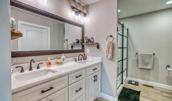 109 Rittenberry Dr, Auburn, KY 42206