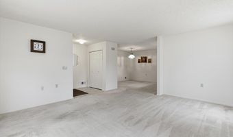 25 Willow Dr, Barnegat, NJ 08005