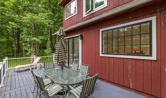 235 White Deer Rocks Rd Guest House, Woodbury, CT 06798