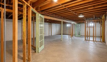 9 Garden Ave, Albany, NY 12203