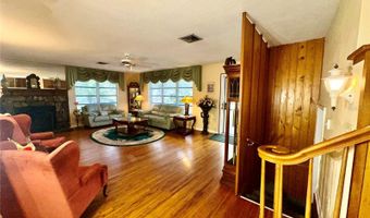 302 LUNA Rd, Auburndale, FL 33823