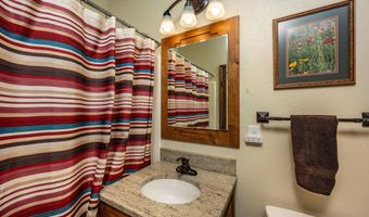 253 Saladon Rd, Angel Fire, NM 87710