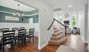 309 11th St NW, Altoona, IA 50009