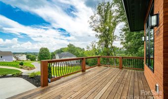 157 Meadow Breeze Rd, Arden, NC 28704