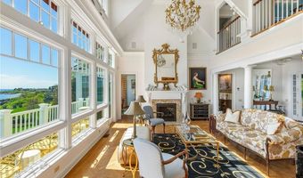 737 Boston Neck Rd, Narragansett, RI 02882