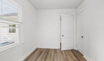 903 Park St, Altavista, VA 24517